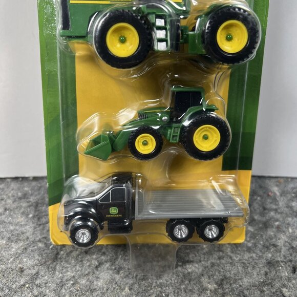 NEW John Deere 4 Vehicle Gift Set Dump Truck Tractor Loader /2010 - Picture 4 of 11